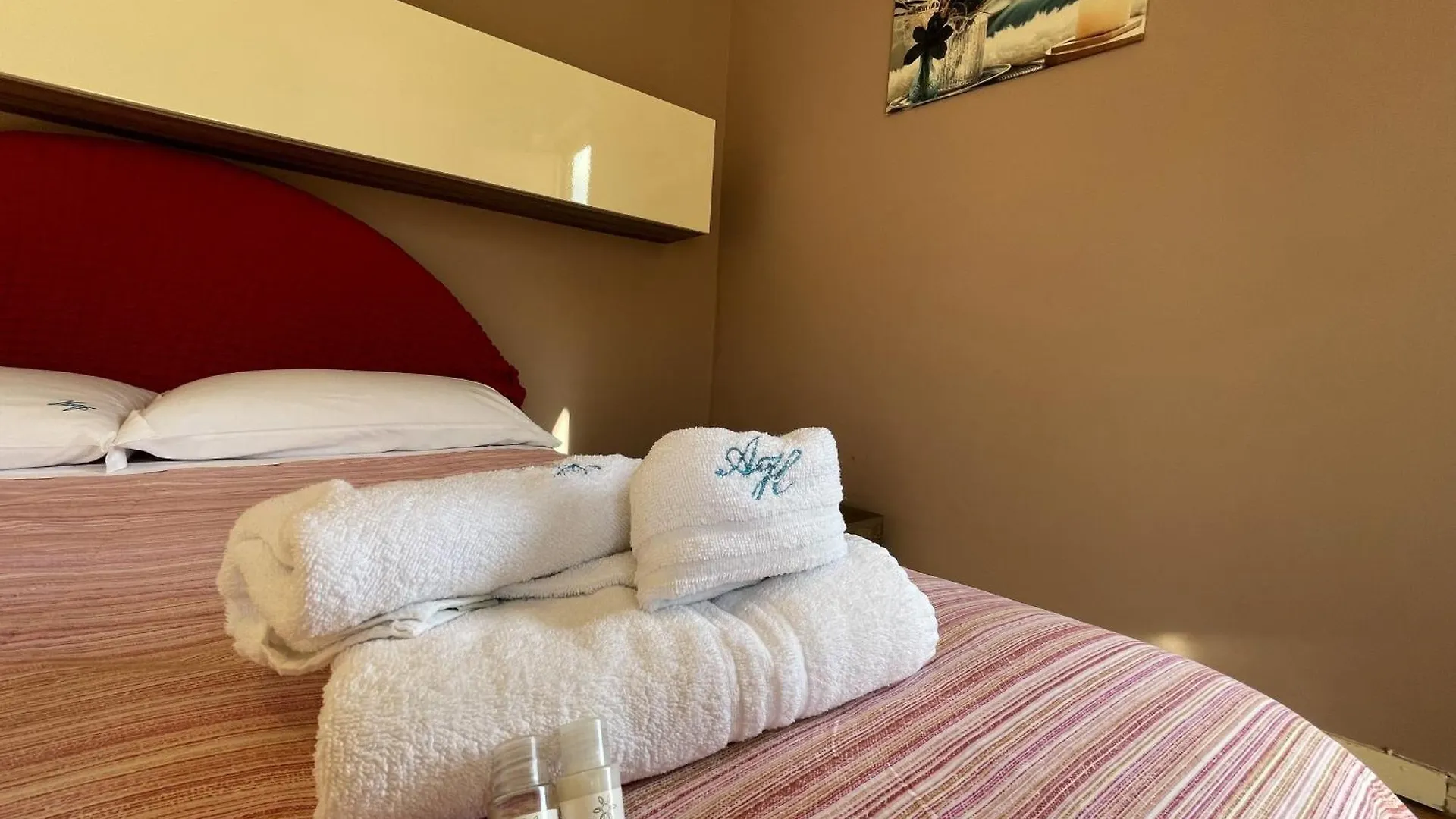 2 Apartments - Akragas Home 1 & Akragas Home 2 In Center With View 阿格里真托